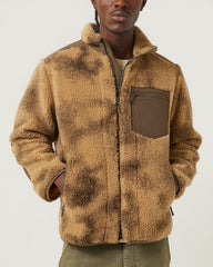 011725_CORRIDOR_AW25_ONMODEL_D