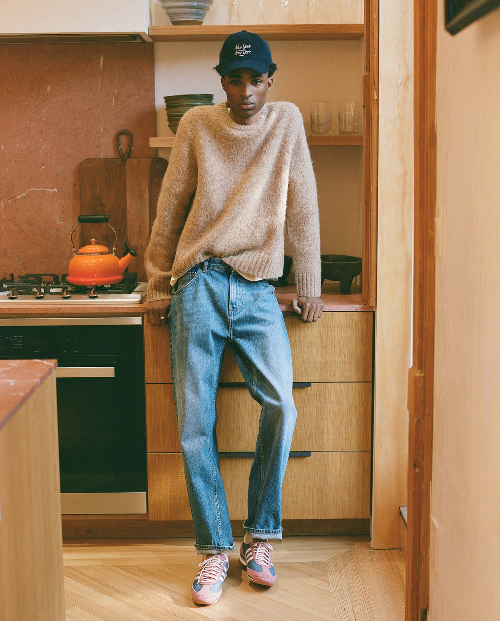 Alpaca Crewneck - Camel-Crewneck-Black Q-Corridor